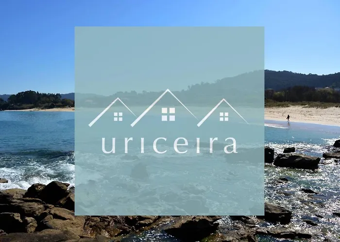 Casas De A Uriceira